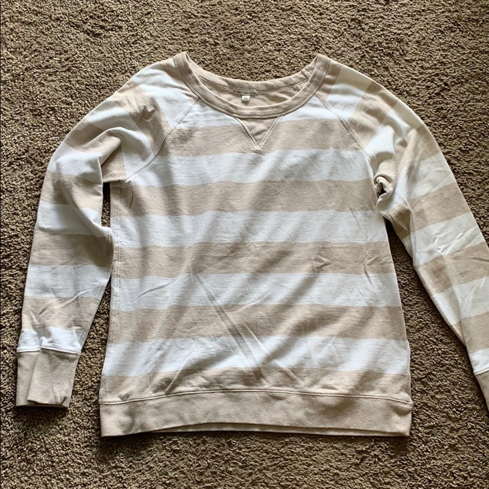GAP tan and white rugby stripe sweatshirt